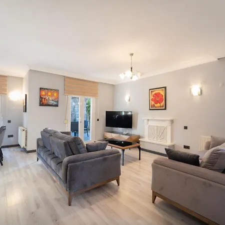 It Is Located In Ldeniz Neighborhood